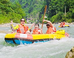 响马河漂流